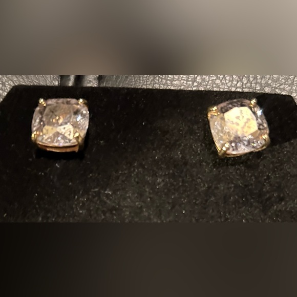 KATE SPADE • Clear Crystal Glitter Squared Away Post Earrings - Picture 4 of 6